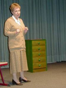 Sue Coutts als "A woman of no importance"